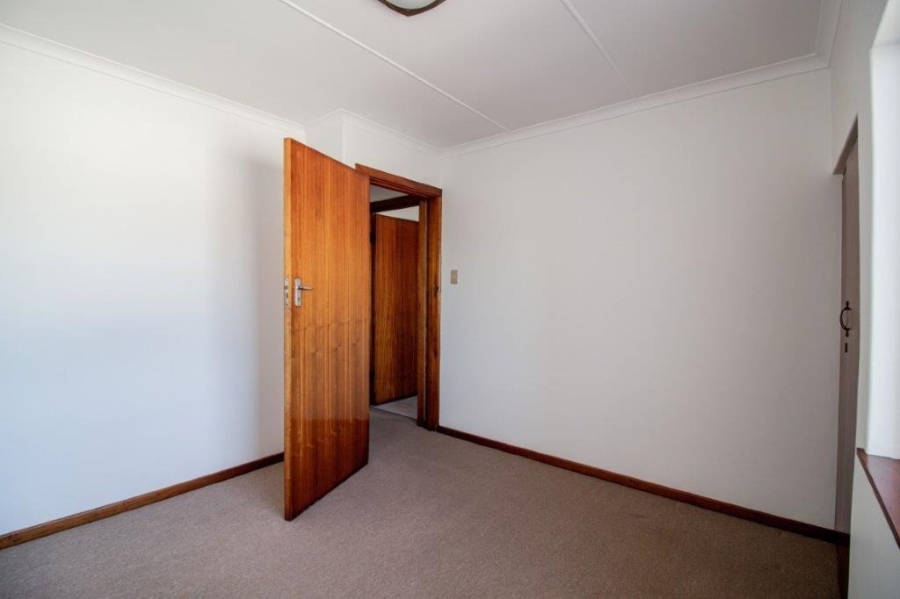 To Let 3 Bedroom Property for Rent in Beacon Bay Eastern Cape